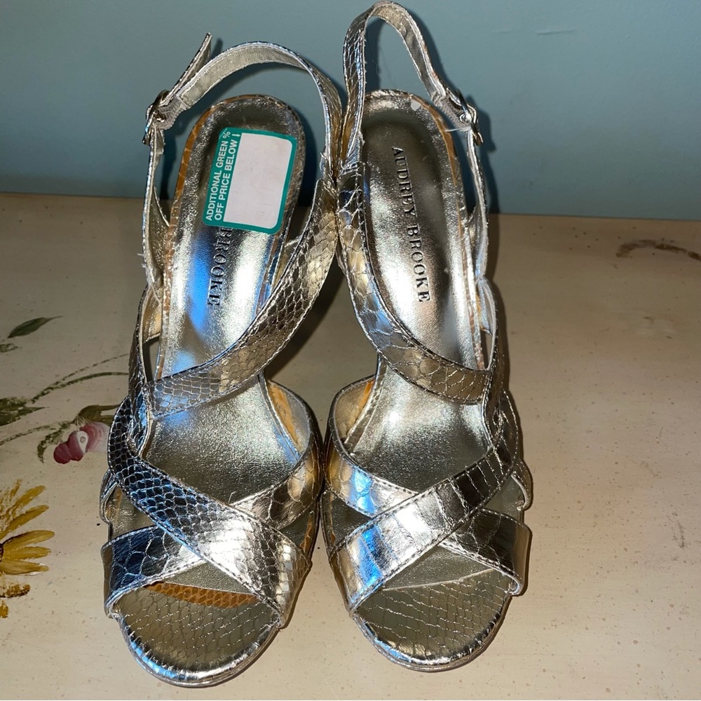 Audrey Brooke Gold Metallic Faux Leather Reptile Snake print Shoes